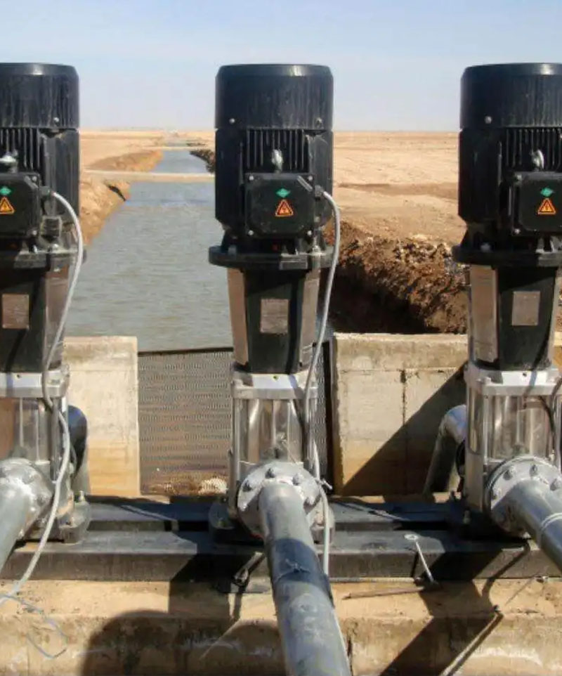 المواتير السطحية